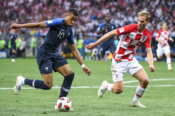 常伴随着高 常伴随着高